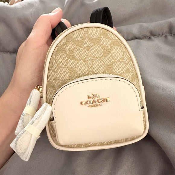 Rare Colorway! Coach Mini Court Backpack Bag Charm Keychain - Picture 5 of 6